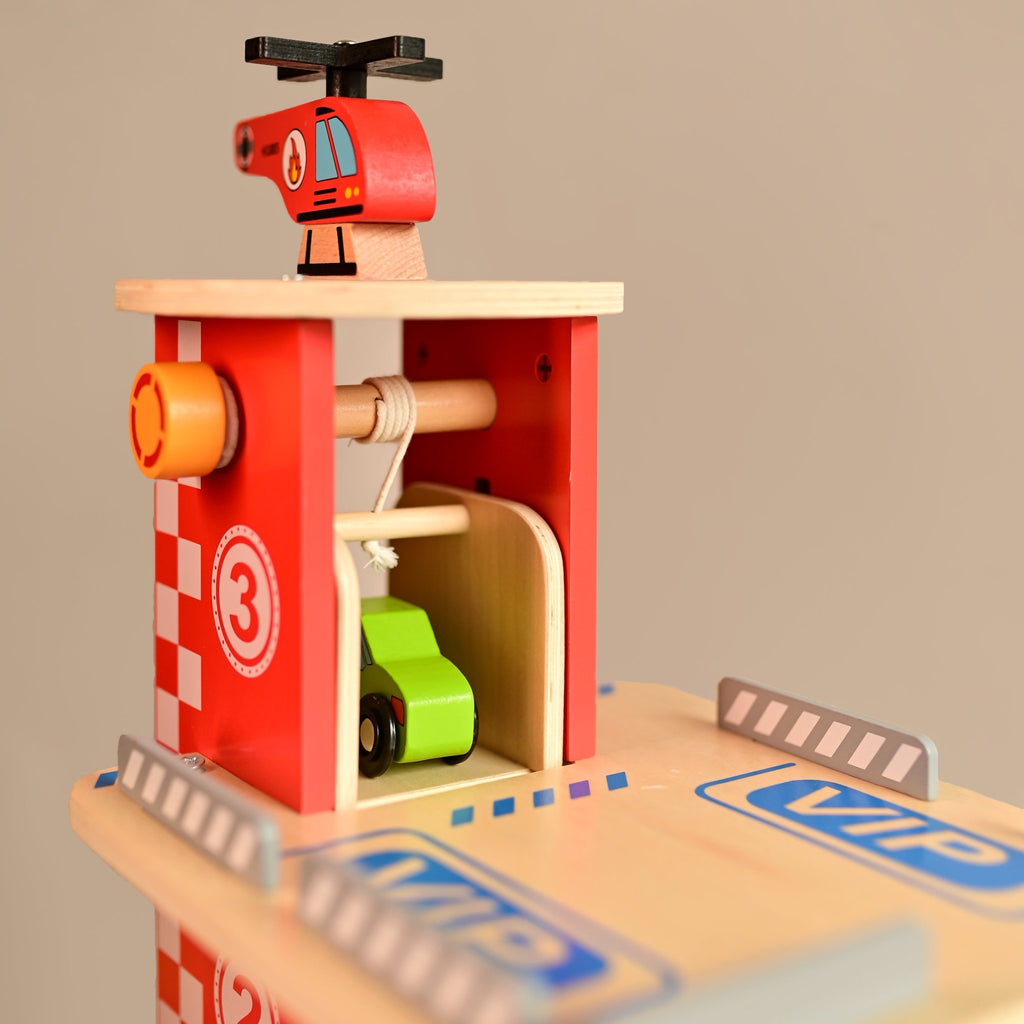 Playbox Drive - in Multilevel Activity Center - Tortoyse