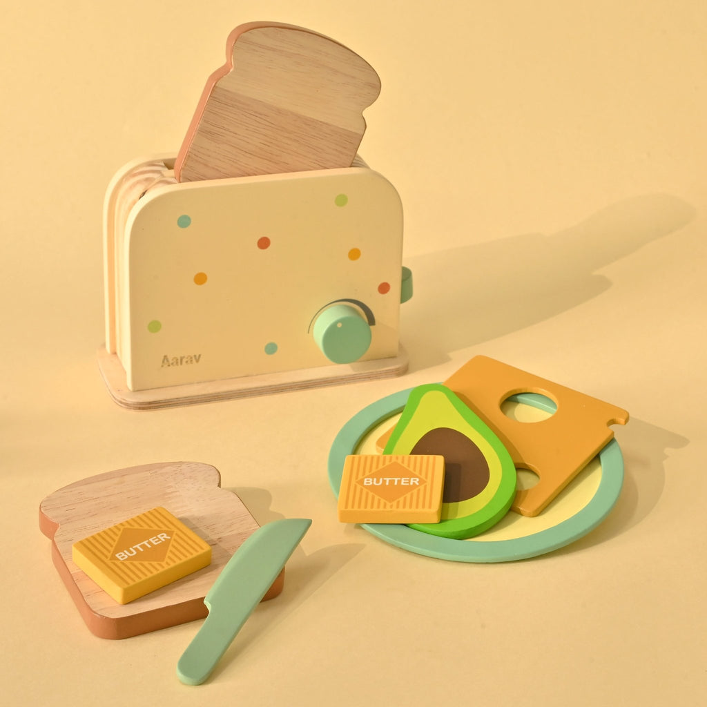 Playbox Roasty Toasty Wooden Toaster Kitchen Set - Tortoyse