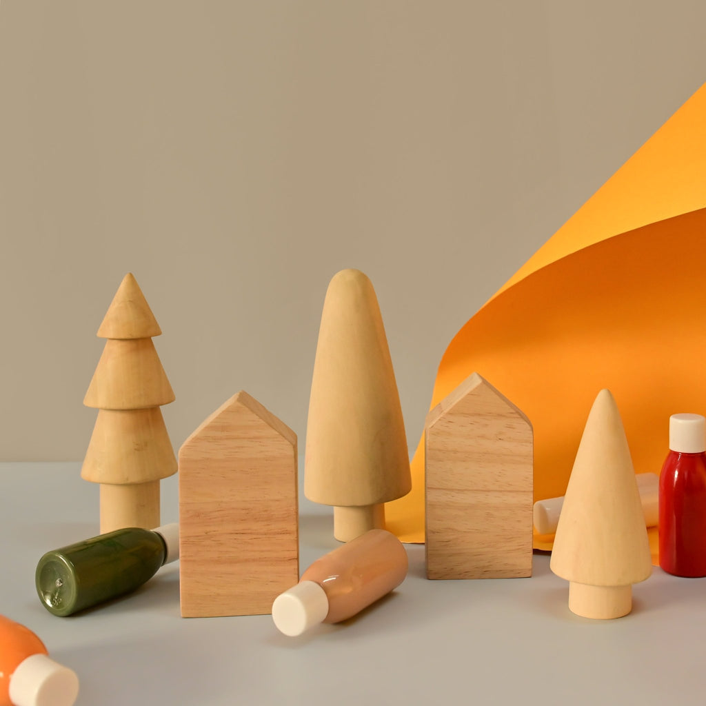 Playbox Wooden DIY Christmas Village Set – 2 Huts, 3 Trees - Tortoyse