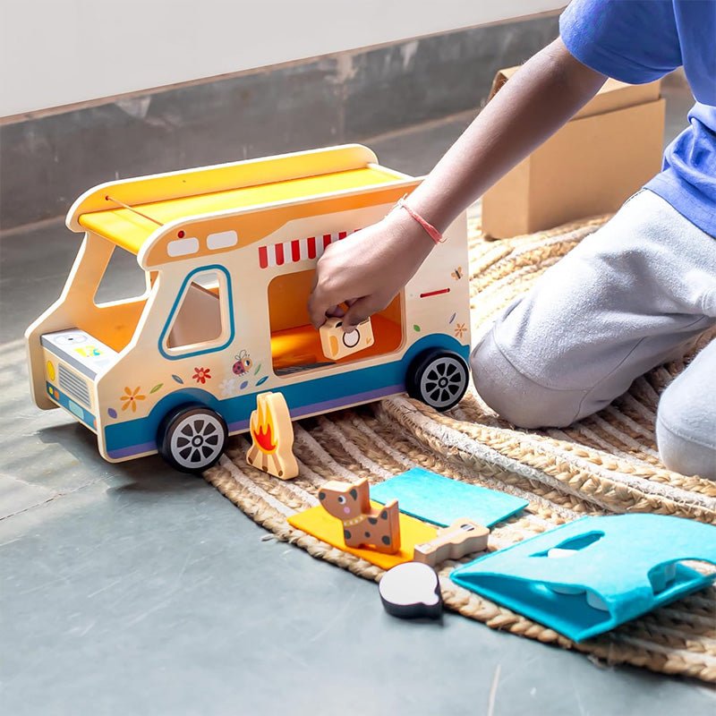 Playbox Wooden Little Camper Set - Tortoyse