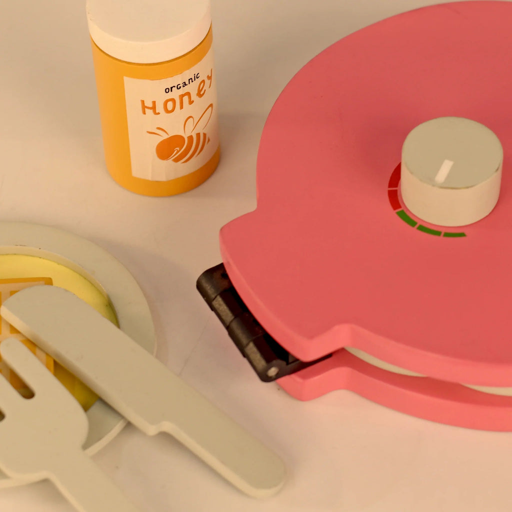Playbox Wooden Sweet Treat – Waffle Maker (Pink) - Tortoyse